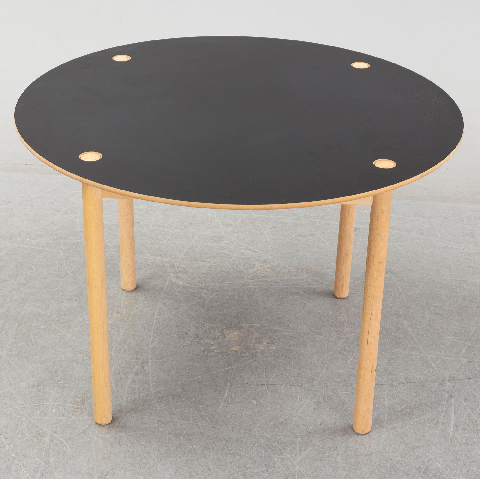 Jorgen Baekmark C44 テーブル/made in Denmark C44-Spisebord-Eg-80x80-Joergen