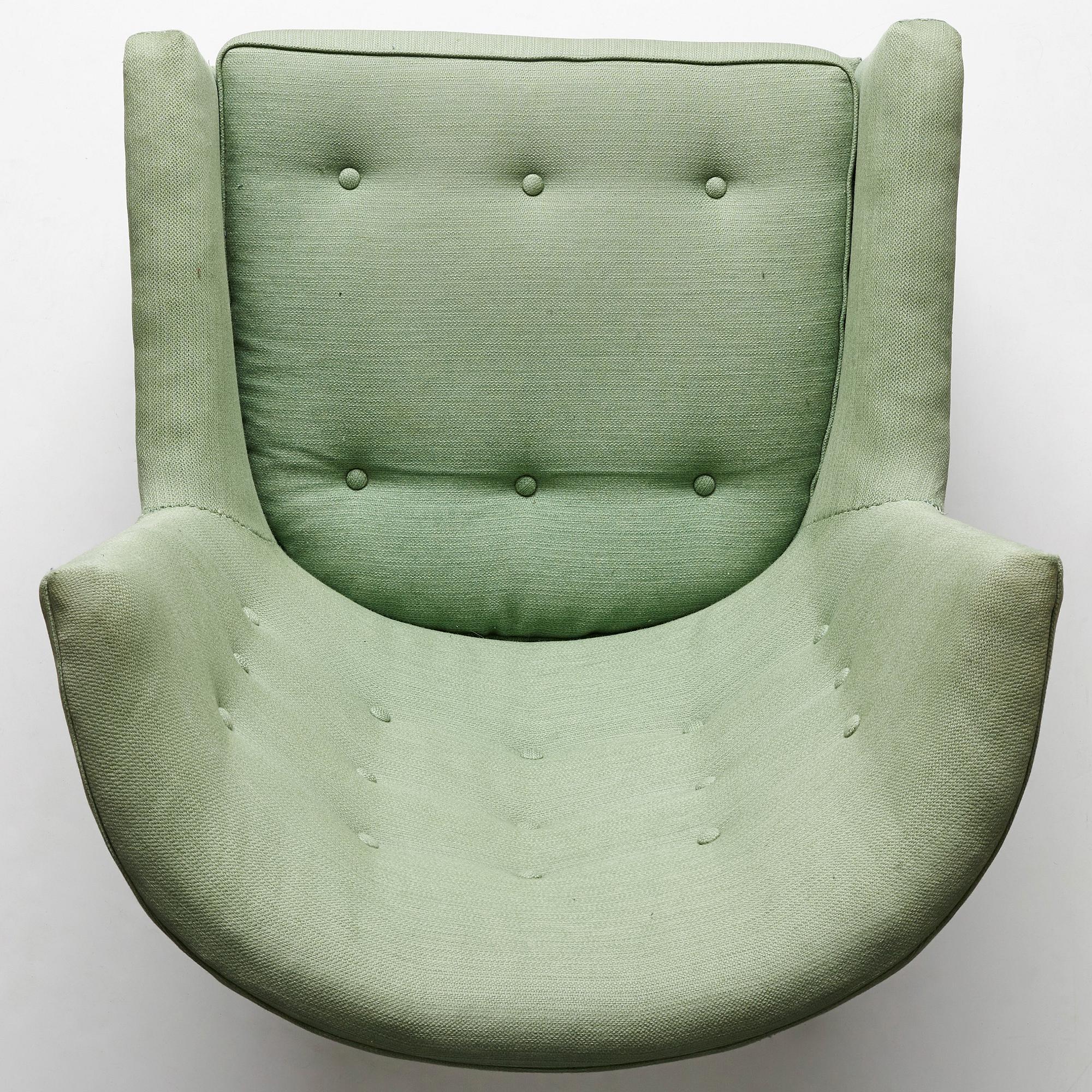 Björn Trägårdh, a "model 151" easy chair for Firma Svenskt Tenn, Sweden 1930's.