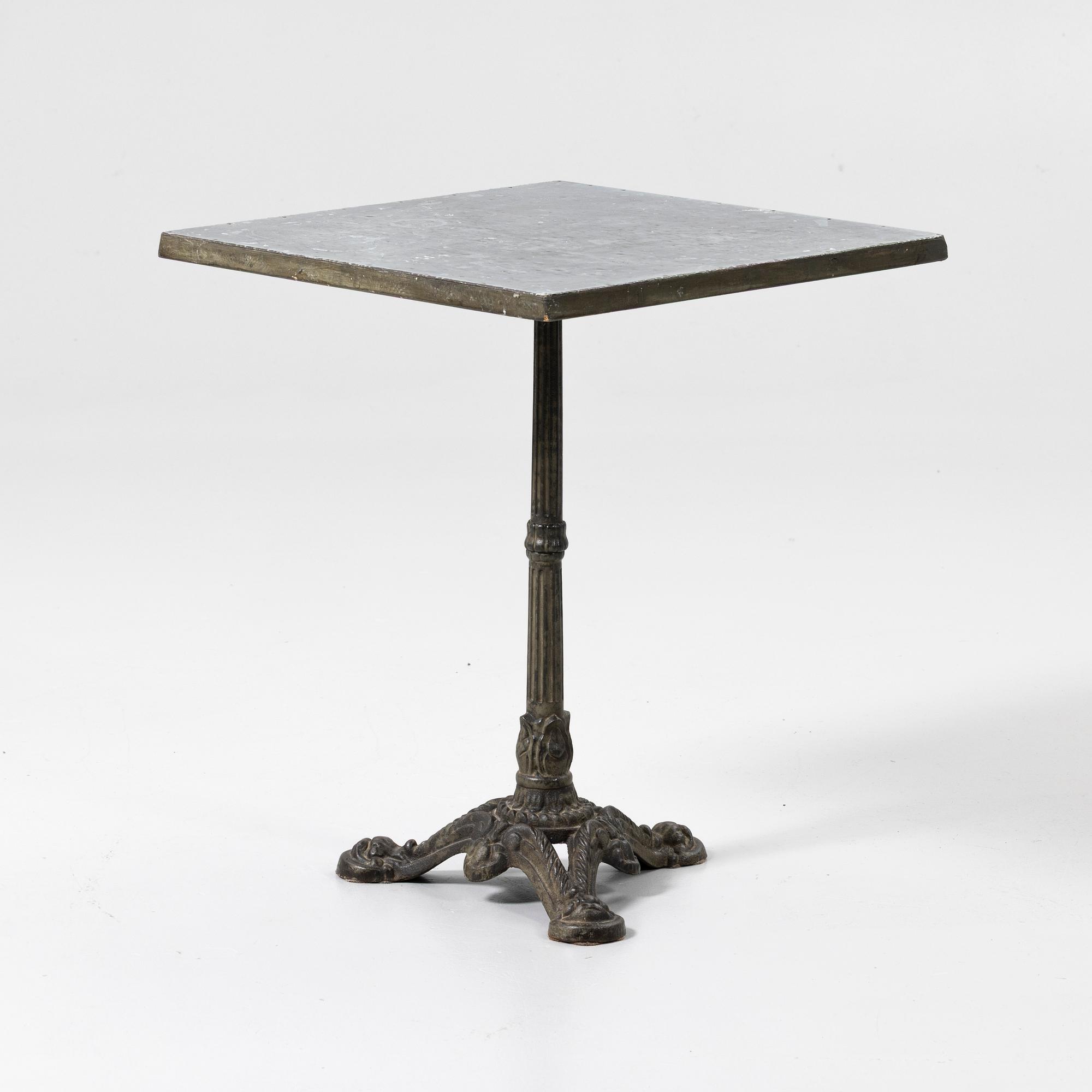 Cafébord/ Trädgårdsbord, 1900-tal.
