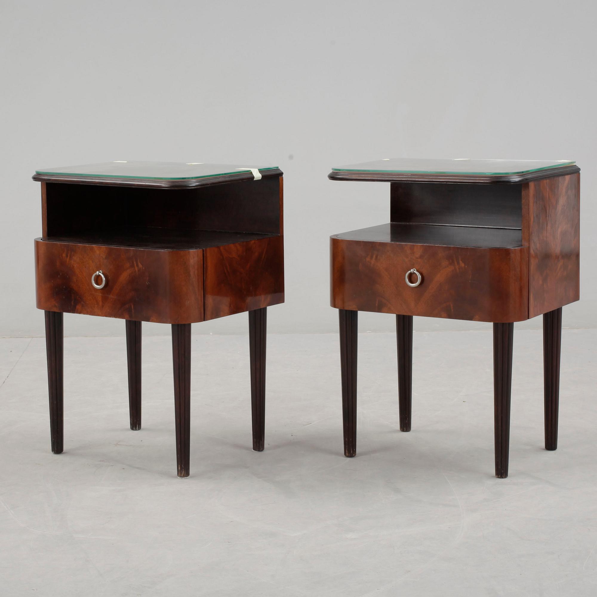 SÄNGBORD, ett par, art déco, 1930-tal.