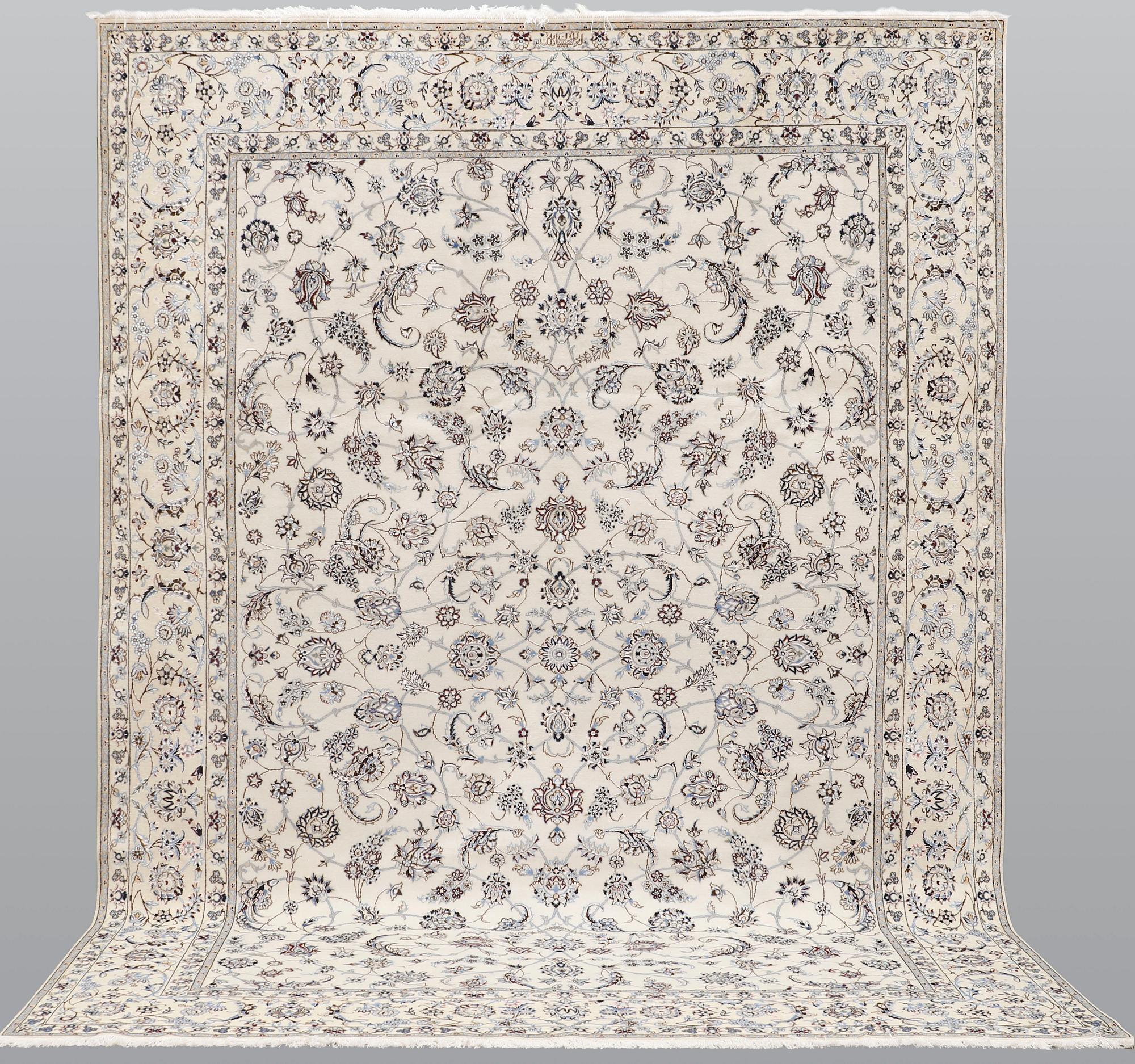 A carpet, Nain Part Silk, S.K 6LAA, 368 x 266.