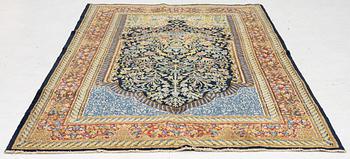 Matta, Kirman, ca 246 x 152 cm.