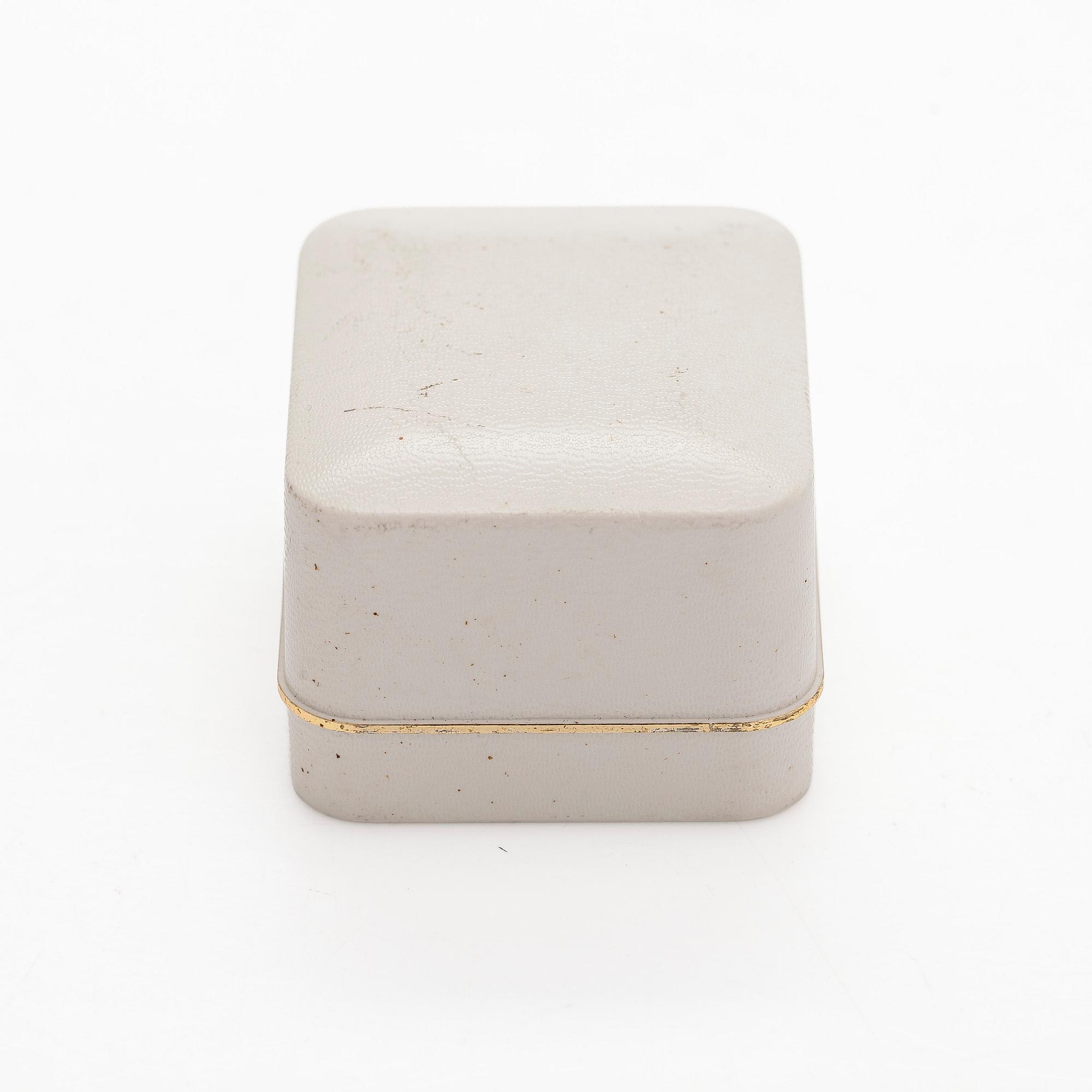 Ring, odlad pärla, 14K guld.