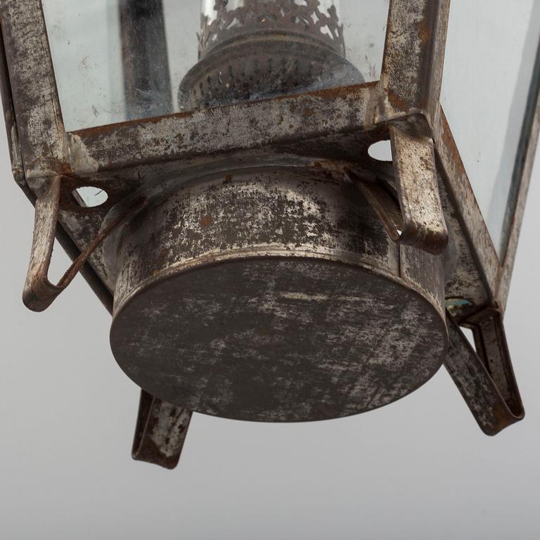 a late 19th century lantern.