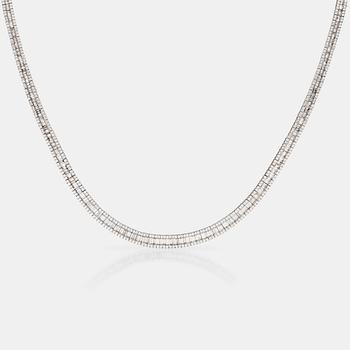 809. A baguette and brilliant-cut necklace, 24.85 cts according to engraving.