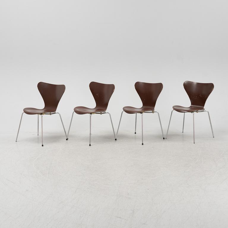Arne Jacobsen, stolar, 4 st, "Sjuan", Fritz Hansen, Danmark, 1983.