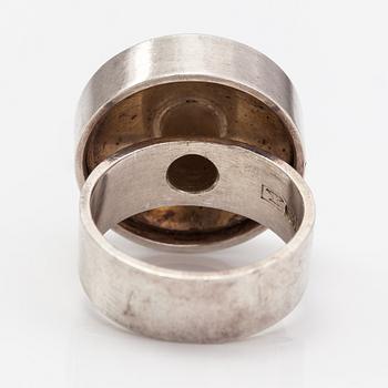 Elis Kauppi, A silver and gilded silver ring. Kupittaan kulta, Turku 1965.