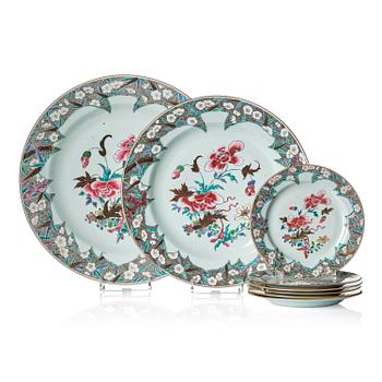 1103. Two famille rose serving dishes and six dinner plates, Qing dynasty, Qianlong (1736-95).