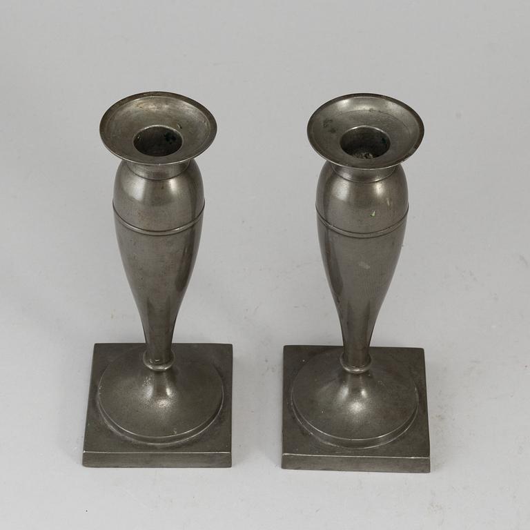A pair  biedermeier pewter candlesticks, 19th century.