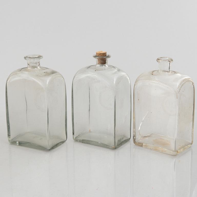 A flask box, 19th century.