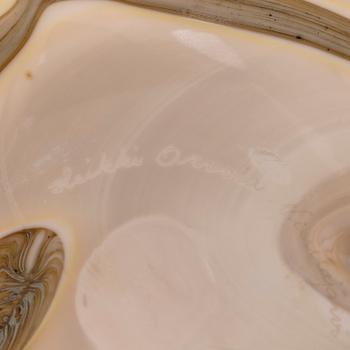 Heikki Orvola, A unique glass bowl, signed Heikki Orvola Nuutajärvi Notsjö, 1978/1979.