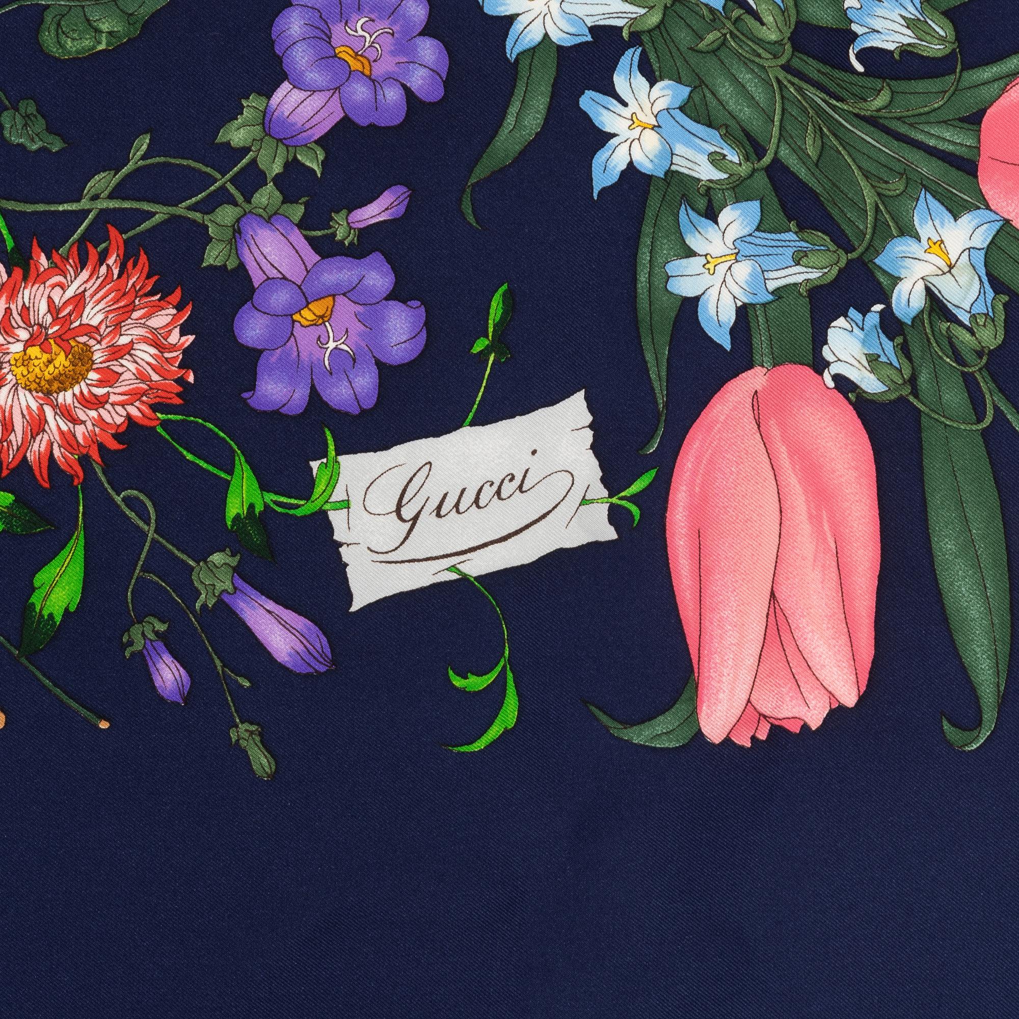 Gucci, scarf.