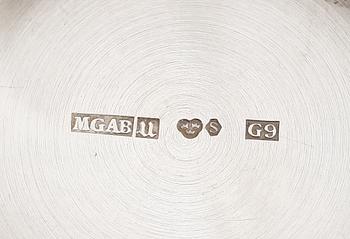 BÄGARE, 2 st, silver, GAB 1945 samt MGAB 1957. Total vikt 257 g.