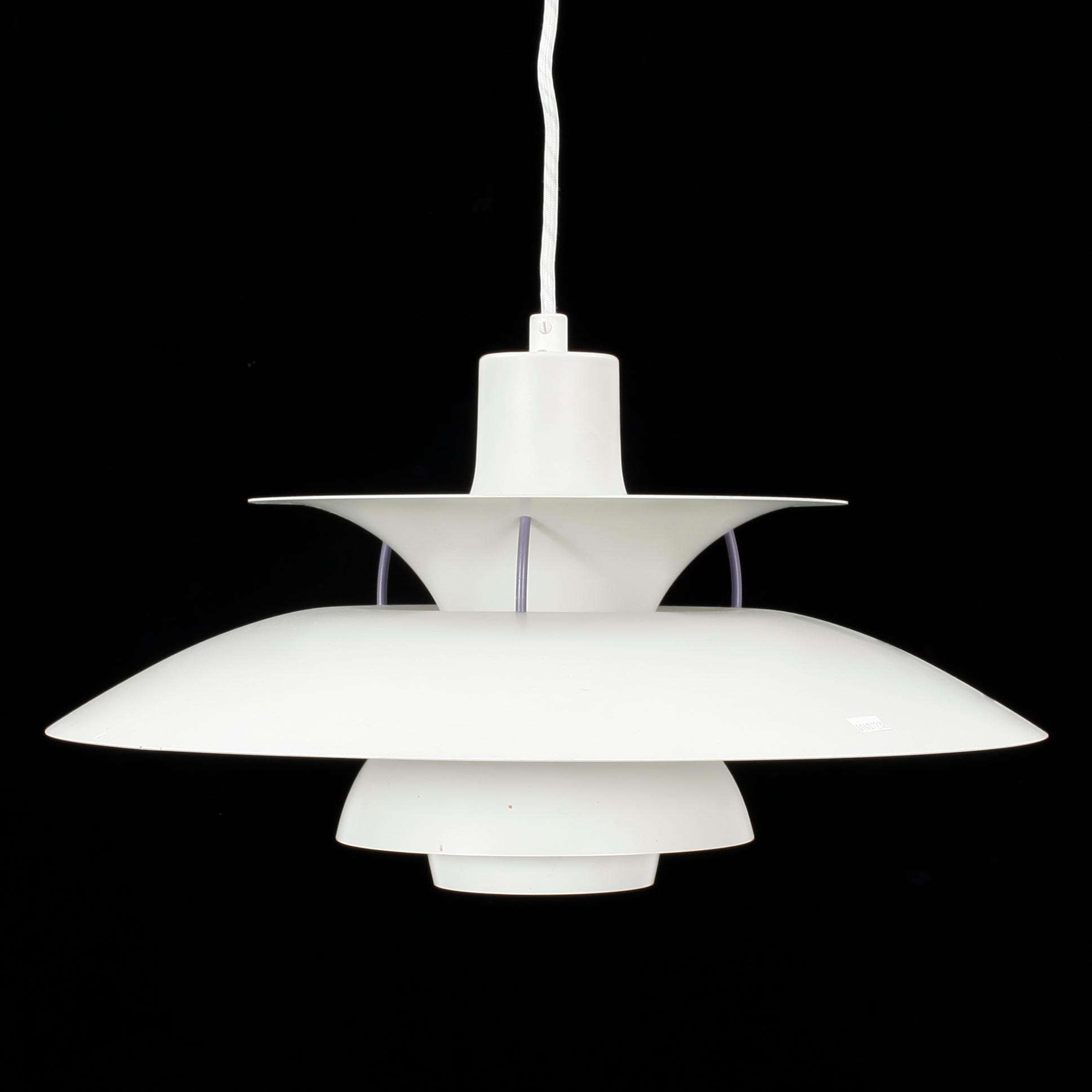 TAKLAMPA, "PH 5", Poul Henningsen för Louis Poulsen, Danmark.