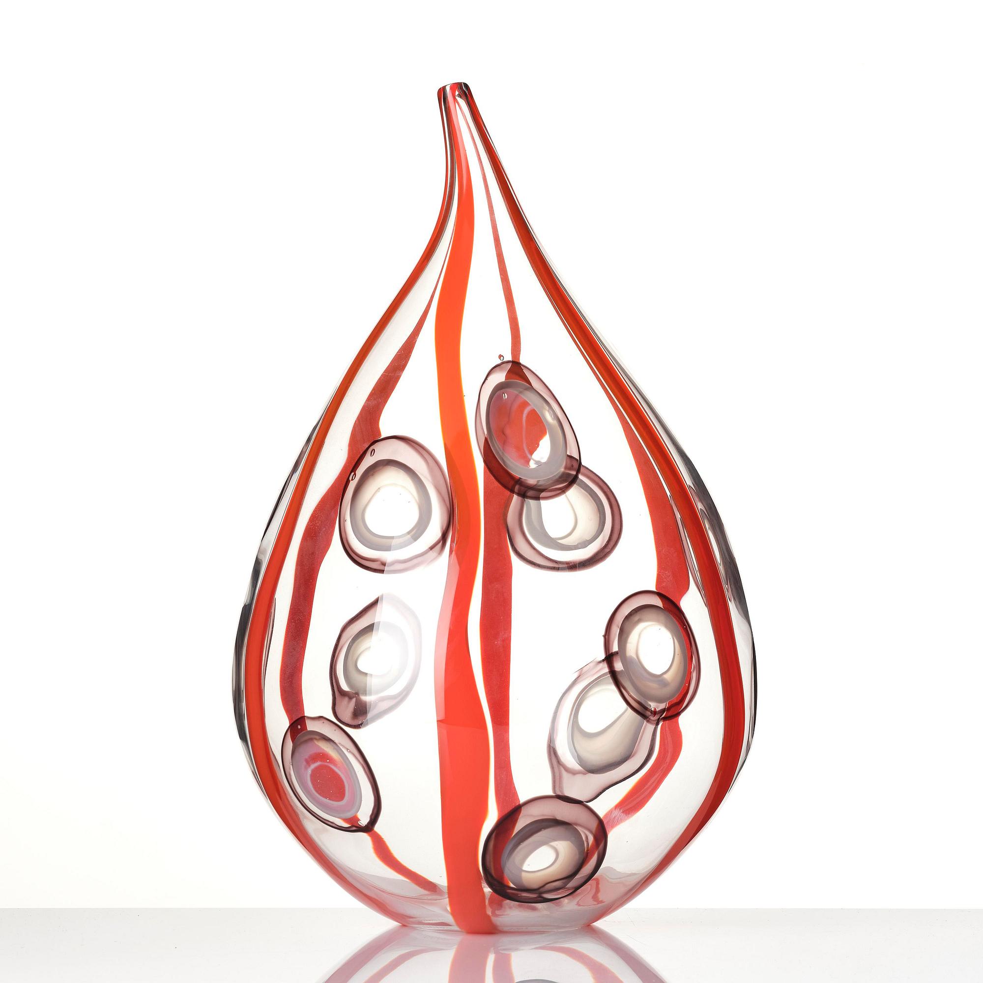 Ann Wåhlström, a unique glass vase, "Bulb IX", Tacoma, Seattle, USA 2003.