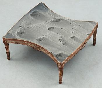 SOFFBORD. Louis XVI-stil. 1800-tal.