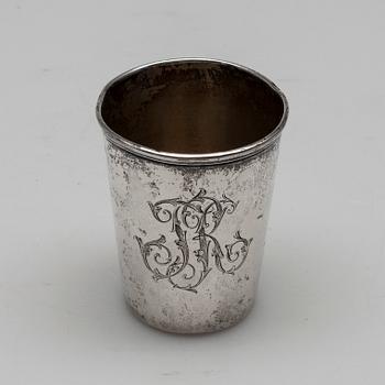 BÄGARE, silver, Morosov, S:t Petersburg 1892. Vikt 94 g.
