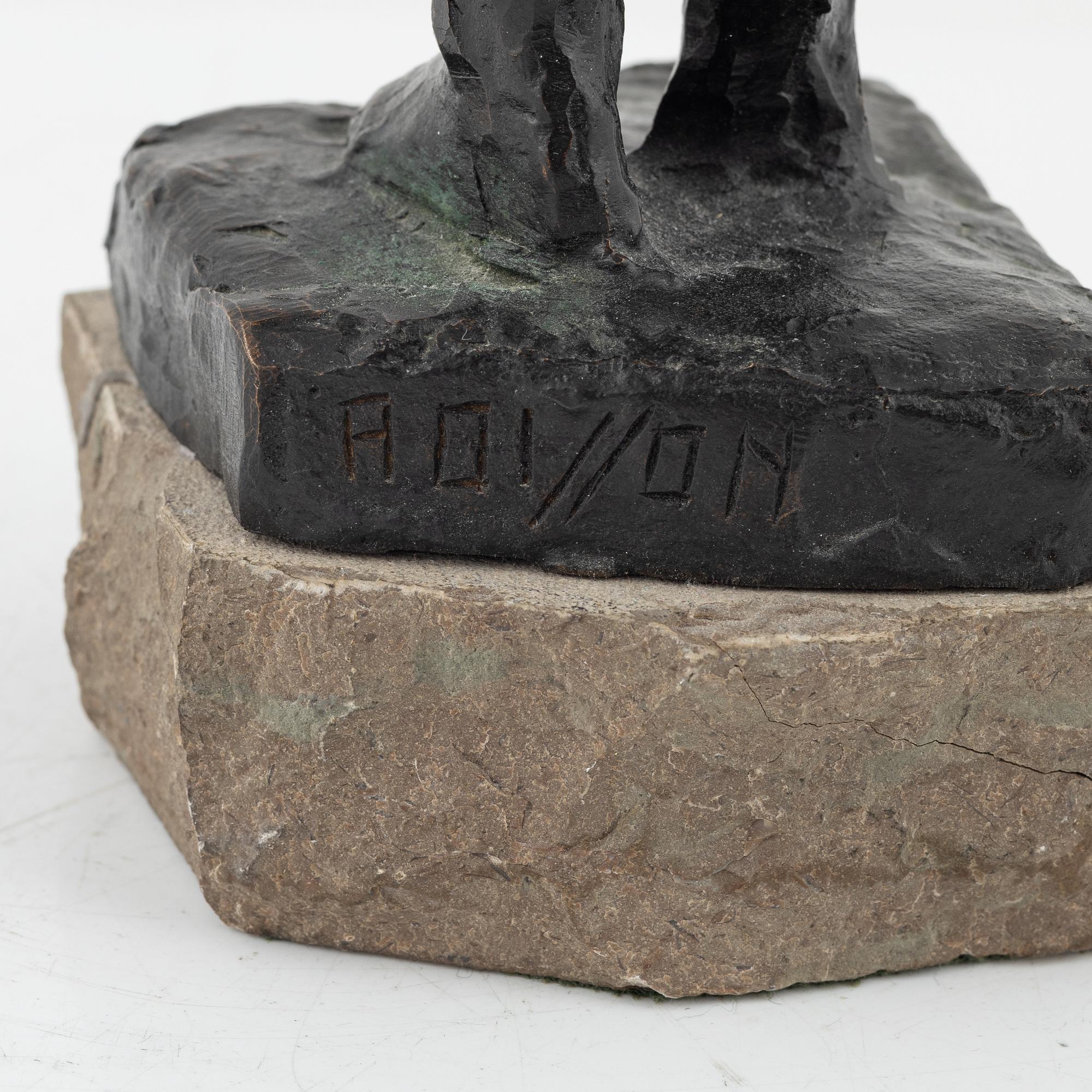 Axel Olsson, skulptur, signerad. Brons, total höjd 34 cm.