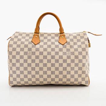 Louis Vuitton, a Damier Azur 'Speedy 35' bag.
