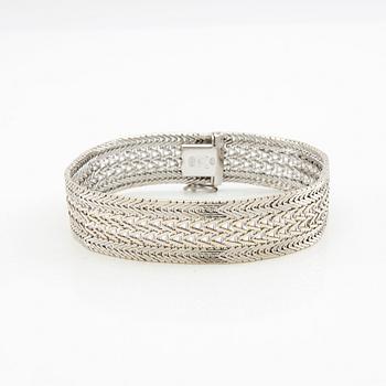 Bracelet fantasy link 18K white gold, Unoaerre Italy.