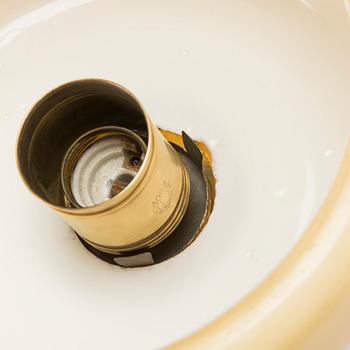 Paavo Tynell, kattovalaisin, malli 1362/5, Taito, 1930-luku.