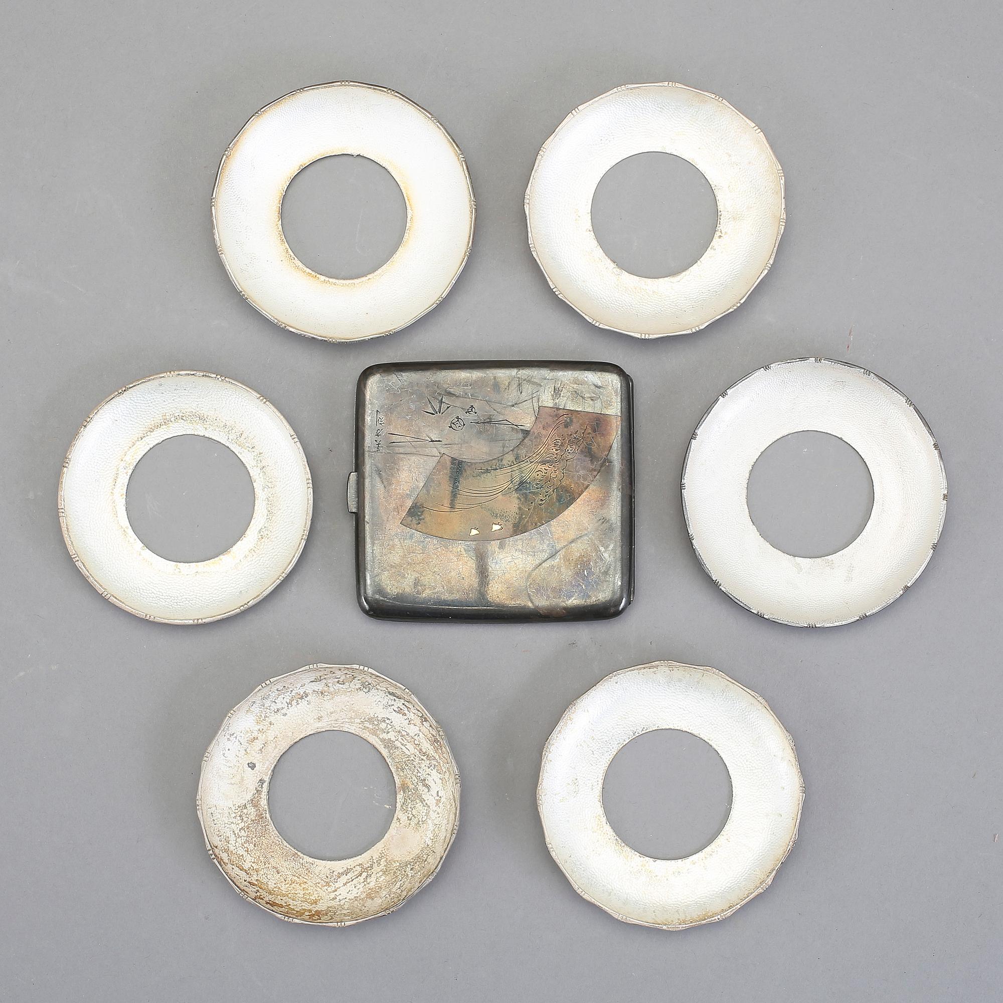 PARTI, sju delar, silver. Kina och Japan, 1900-talets första hälft.