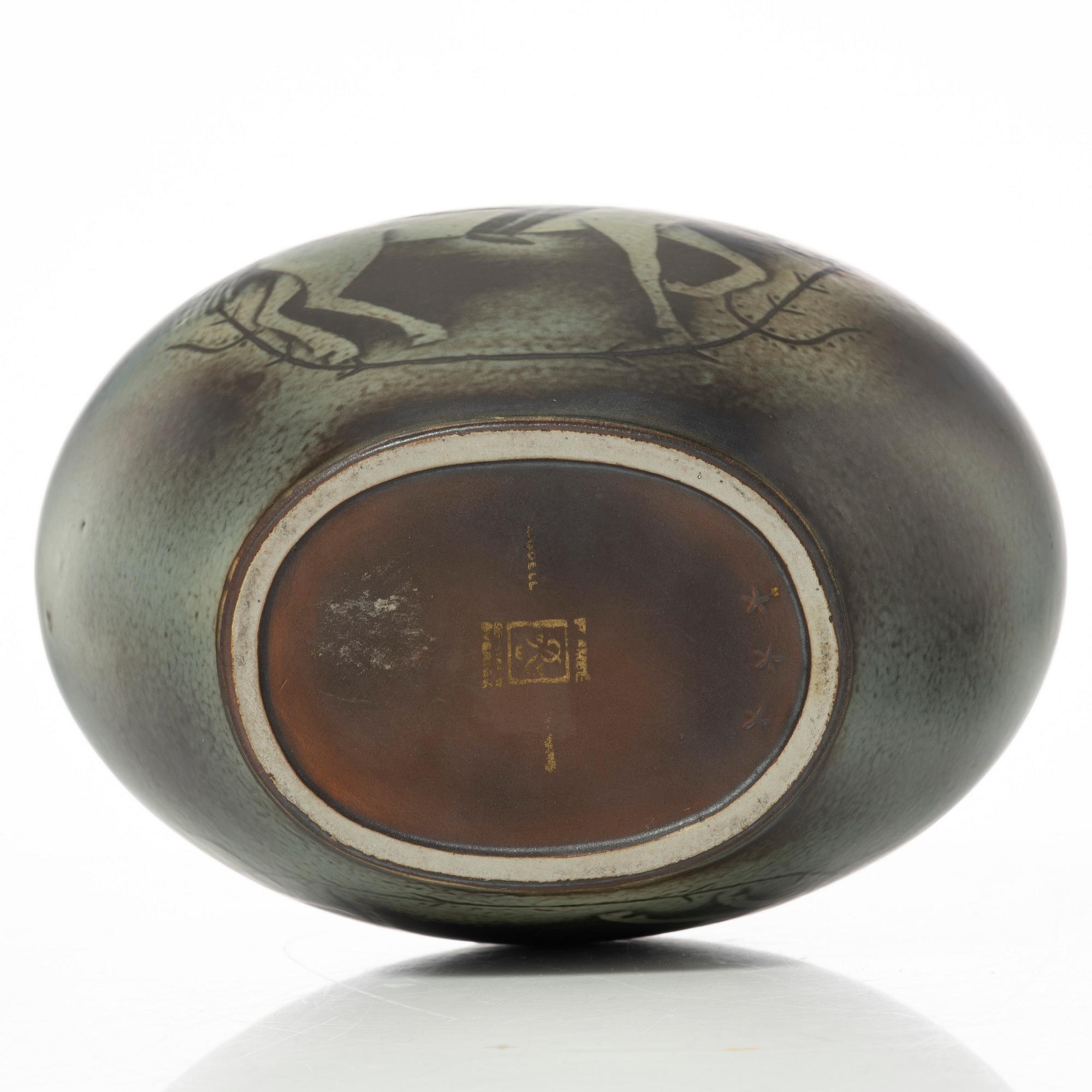 Gunnar Nylund, a "Flambé" urn, mid 20th century.