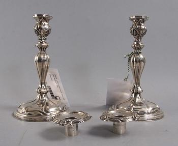 LJUSSTAKAR, ett par. Silver, Adolf Lilja, Stockholm 1850.