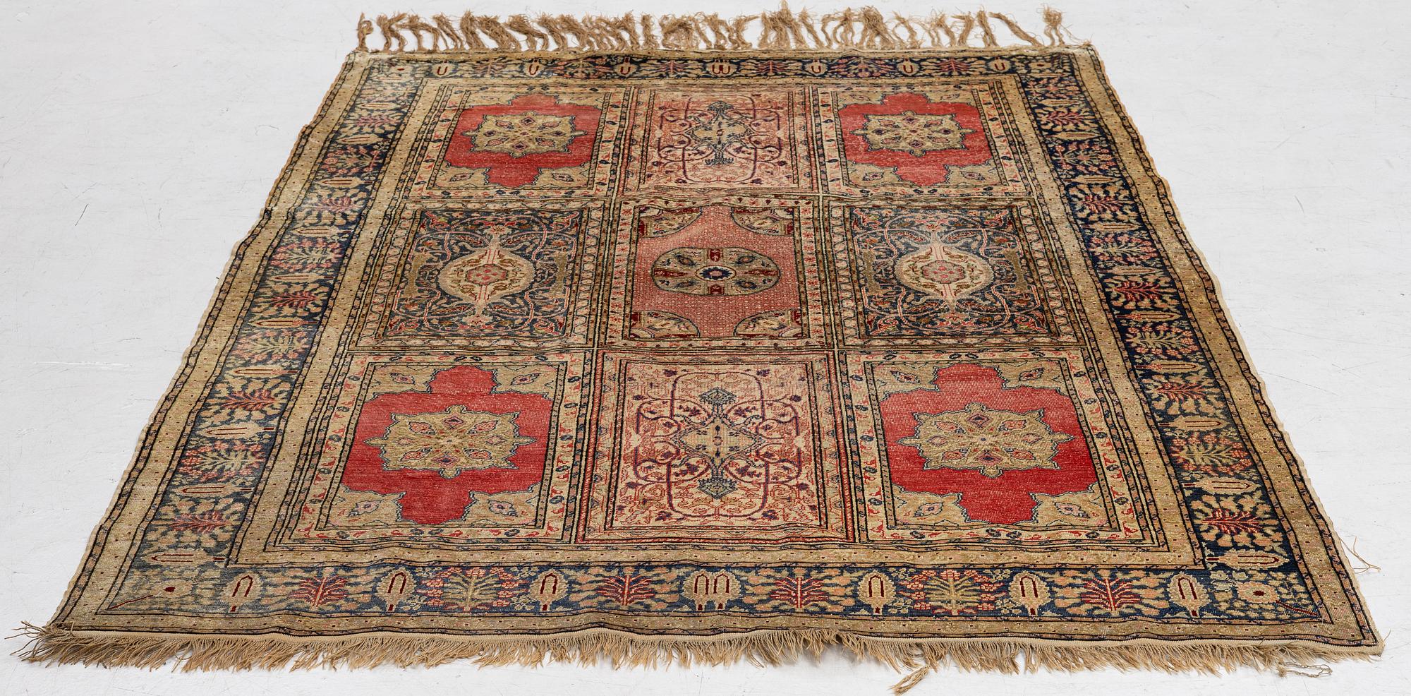 Carpet, semi-antique Kazak, approx. 202 x 158 cm.