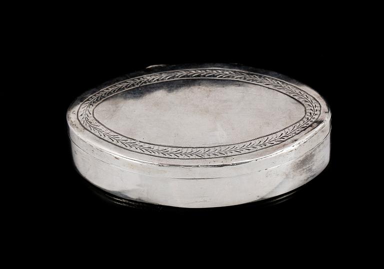 SNUSDOSA, silver, Johan Magnus Lönbom Trosa 1834. Vikt ca 54 gram.
