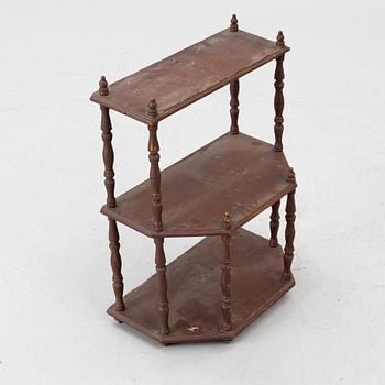 A wall shelf, 19th Century.