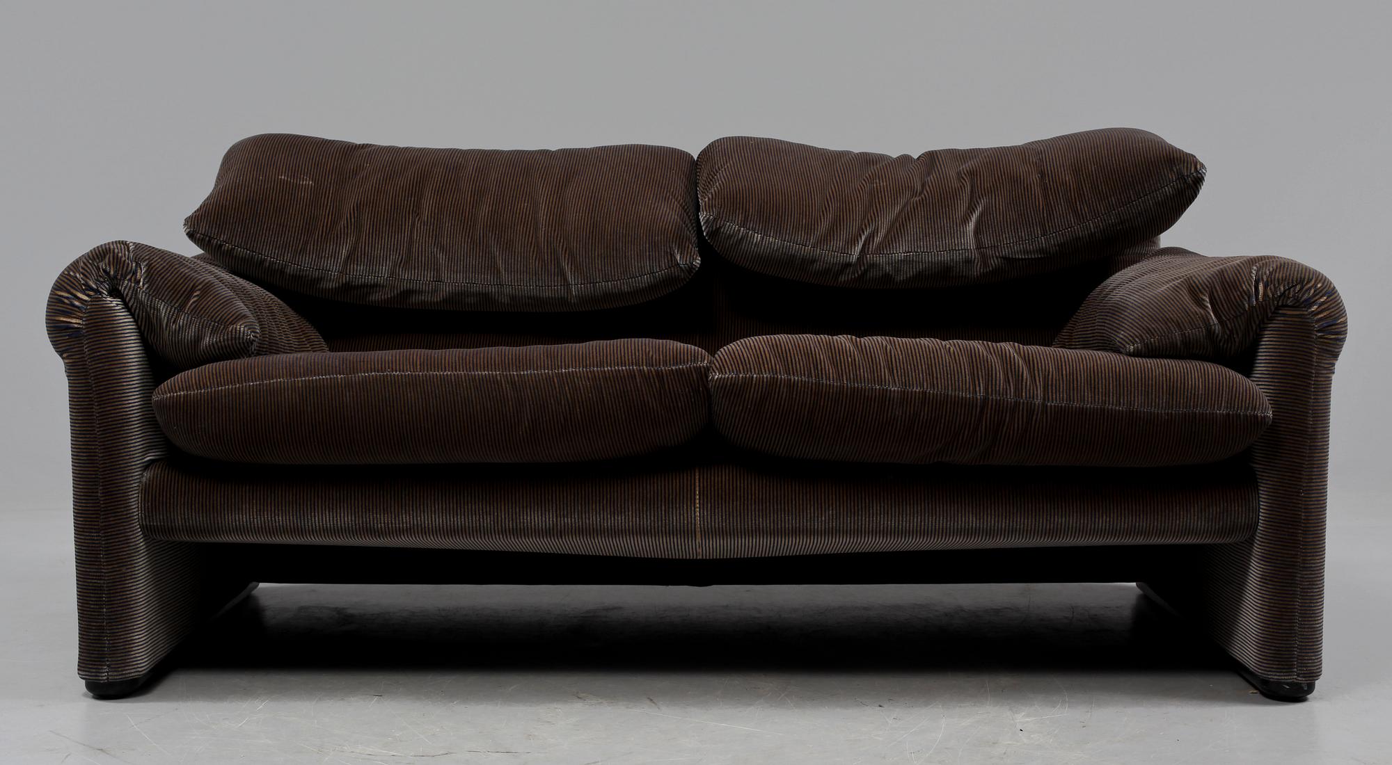 SOFFA, "Maralunga", Vico Magistretti för Cassina, 1900-talets andra hälft.