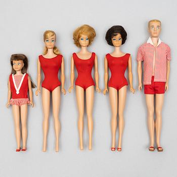 Barbiedockor, 5 st, bl a "Barbie Swirl Ponytail", "Skipper" & "Barbie Bubble cut", Mattel, 1960-tal.