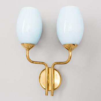 Paavo Tynell, a mid-20th century wall light for Taito.