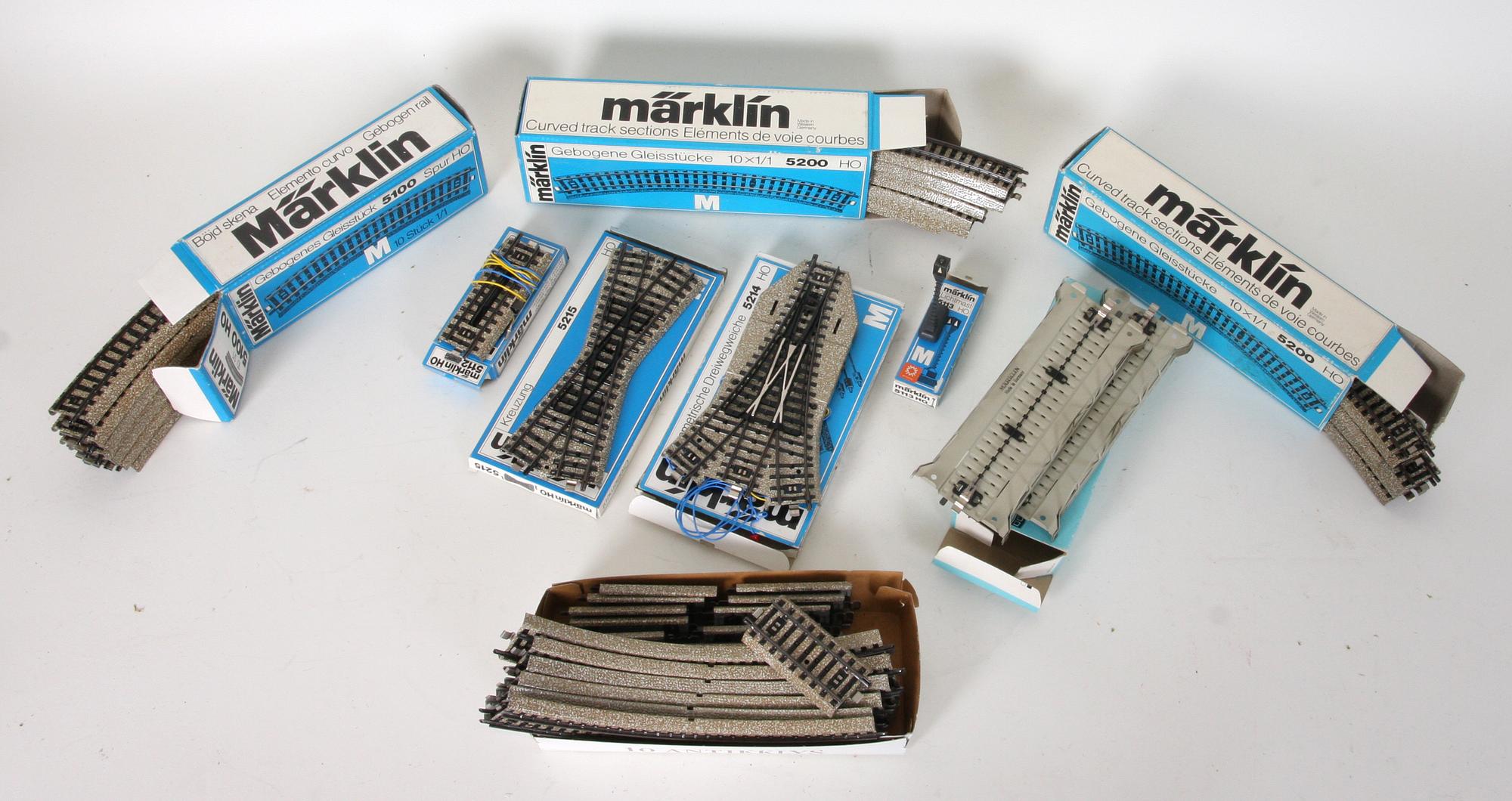 PARTI TÅGBANEDELAR, bl a Märklin H0-skalan.