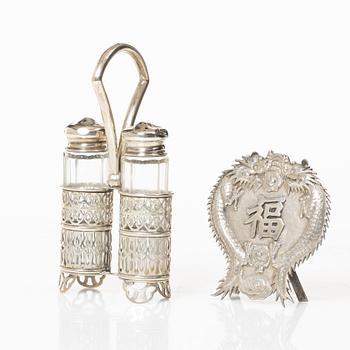 A group of salts and miniatures, part Japanese and Chinese, part silver, around 1900.
