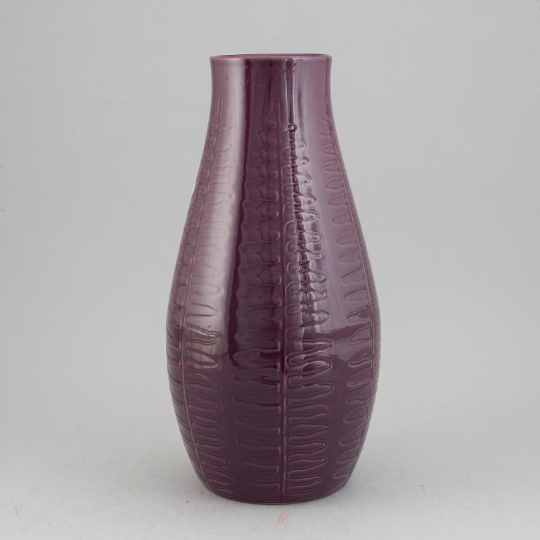 Bo Fajans ceramic vase.