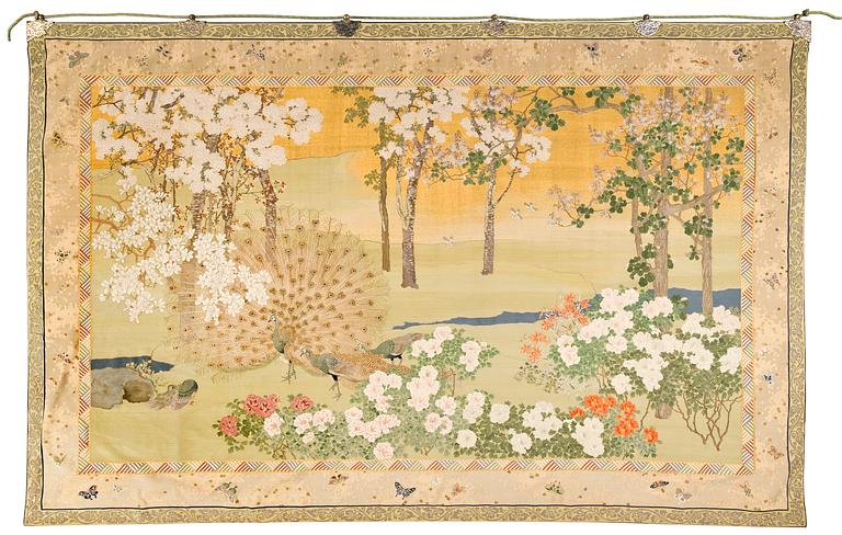 VÄVD TAPET. Kesi (gobelängteknik). 230 x 358 cm. Japan sen Meiji.
