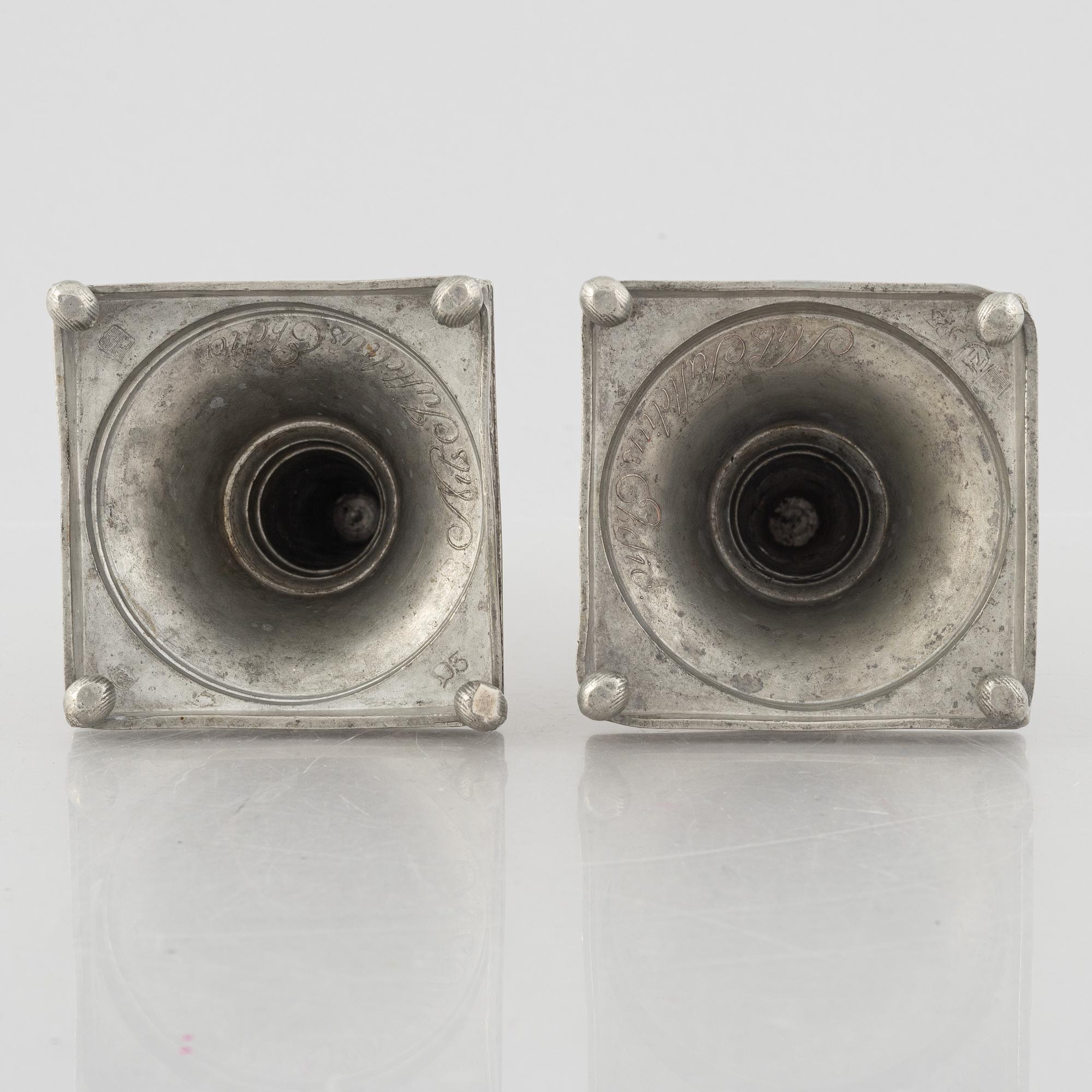 Nils Erik Justelius, ljusstakar, ett par, tenn, Eksjö 1819.