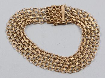 ARMBAND, 18 K guld, 15 gram. Ädelsmycken AB, Stockholm 1972.