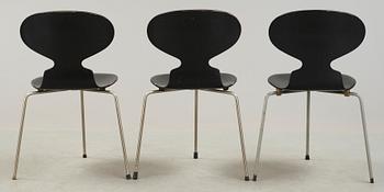 STOLAR, 3 st, "Myran", Arne Jacobsen för Fritz Hansen, formgiven 1952.