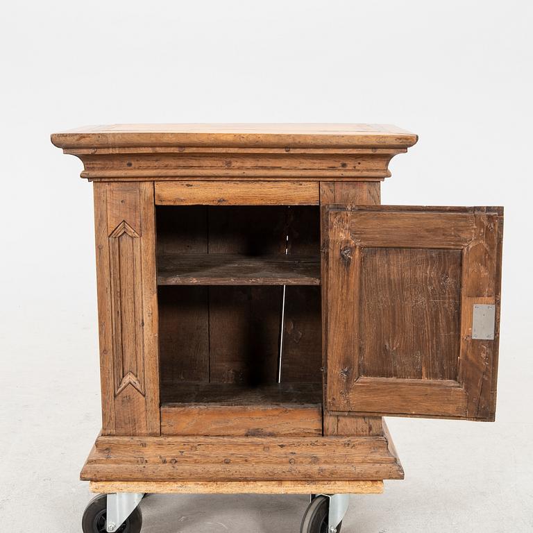 A 19th century oak wall cabinet.