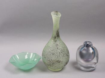 PARTI KONSTGLAS, 3 delar. Bla Sven Palmqvist samt Göran Wärff.