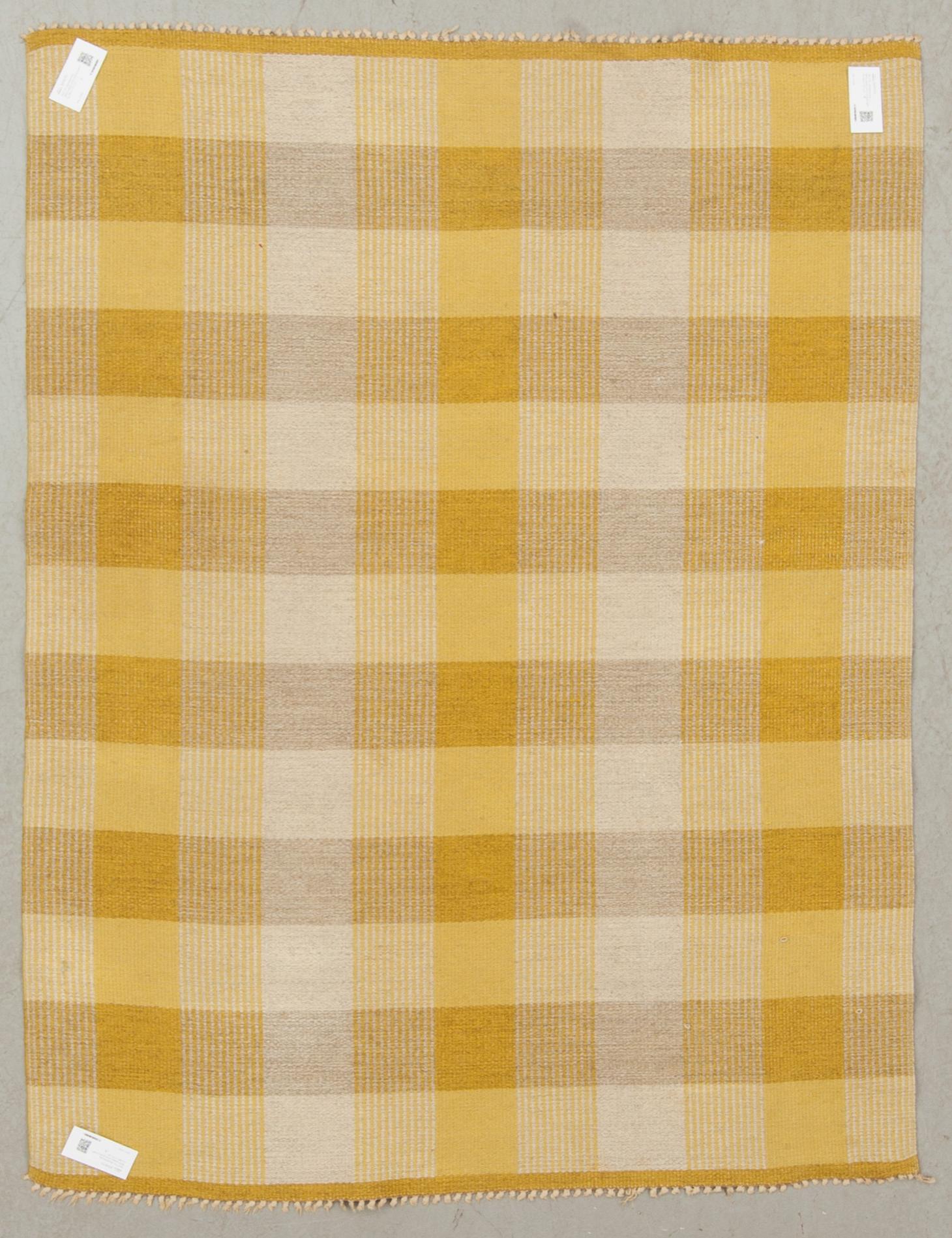 MATTA, dubbelsidig, 1900-talets mitt/andra hälft. Ca 185 x 137 cm.