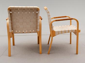 KARMSTOLAR, 1 par, modell 45, Alvar Aalto, Artek, 1900-talets andra hälft.