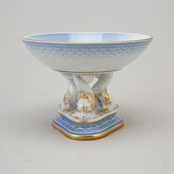 MATSERVIS samt TE/KAFFESERVIS, 76 delar, porslin, delar, "Blå Måsen", Bing o Gröndahl, Danmark.