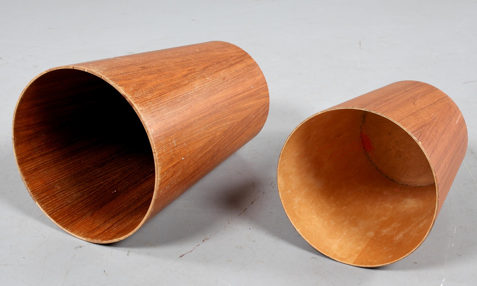 PAPPERSKORGAR, 2 st, Martin Åberg, Servex, 1900-talets tredje kvartal.