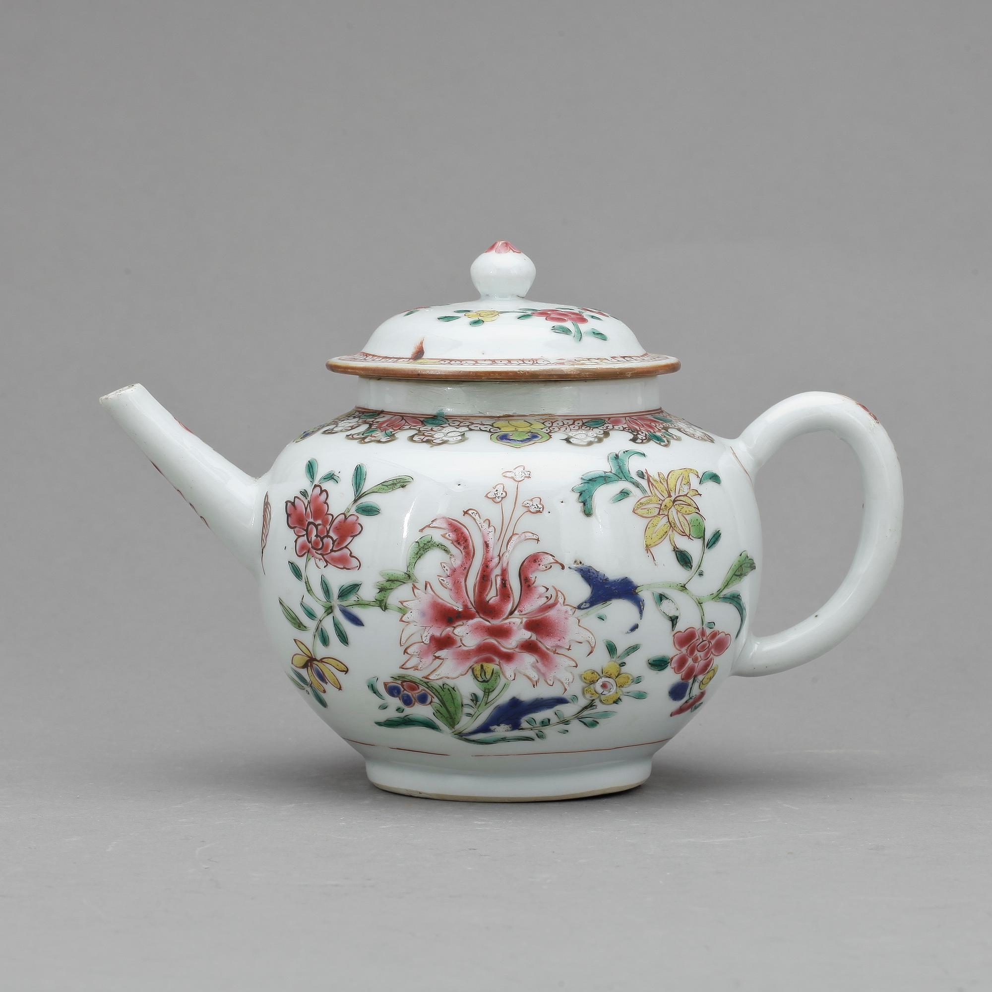 TEKANNA, porslin, Kina, Qing dynastin. Qianlong (1736-95).