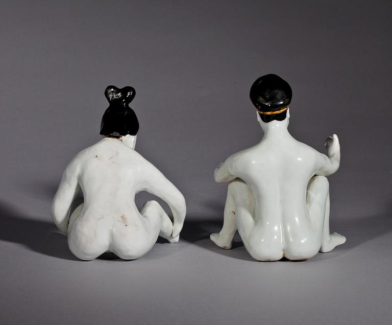 FIGURINER, 2 st, porslin, Kina. 1900-tal.