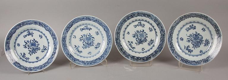 TALLRIKAR, 4 st, porslin, Kina, 1700-tal.